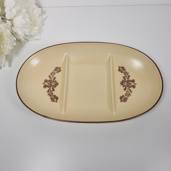 Vintage Pfaltzgraff Village Stoneware Oval Tri Divided Serving Platter - Tray - Picture 1 of 7